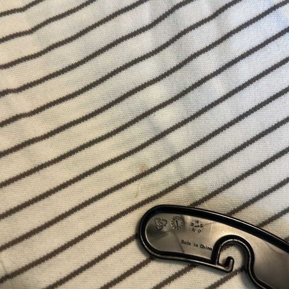 Burberry - Picture 6 of 6